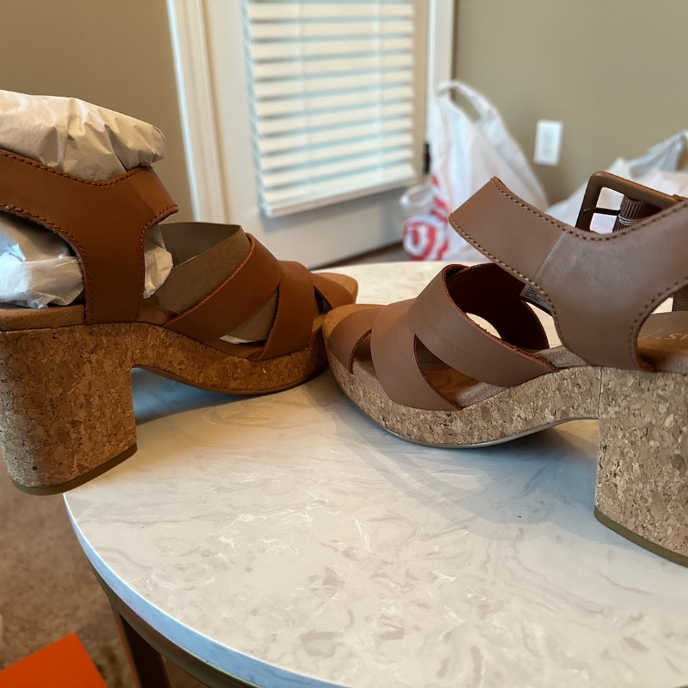 New with tags and box. Tan leather women’s Ava Sandal.